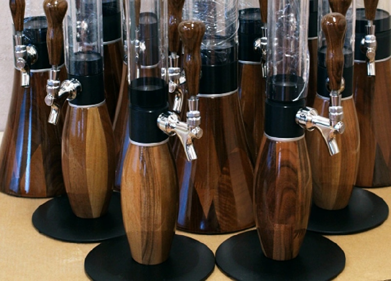 1 liter giraffe beverage dispensers - Walnut Wood